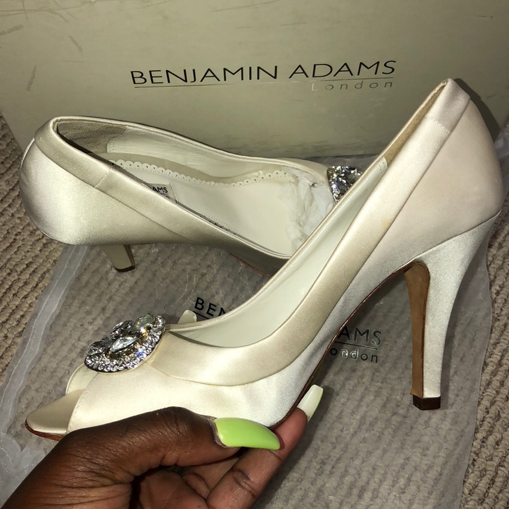 Benjamin Adams Bridal Heel - Picture 4 of 7